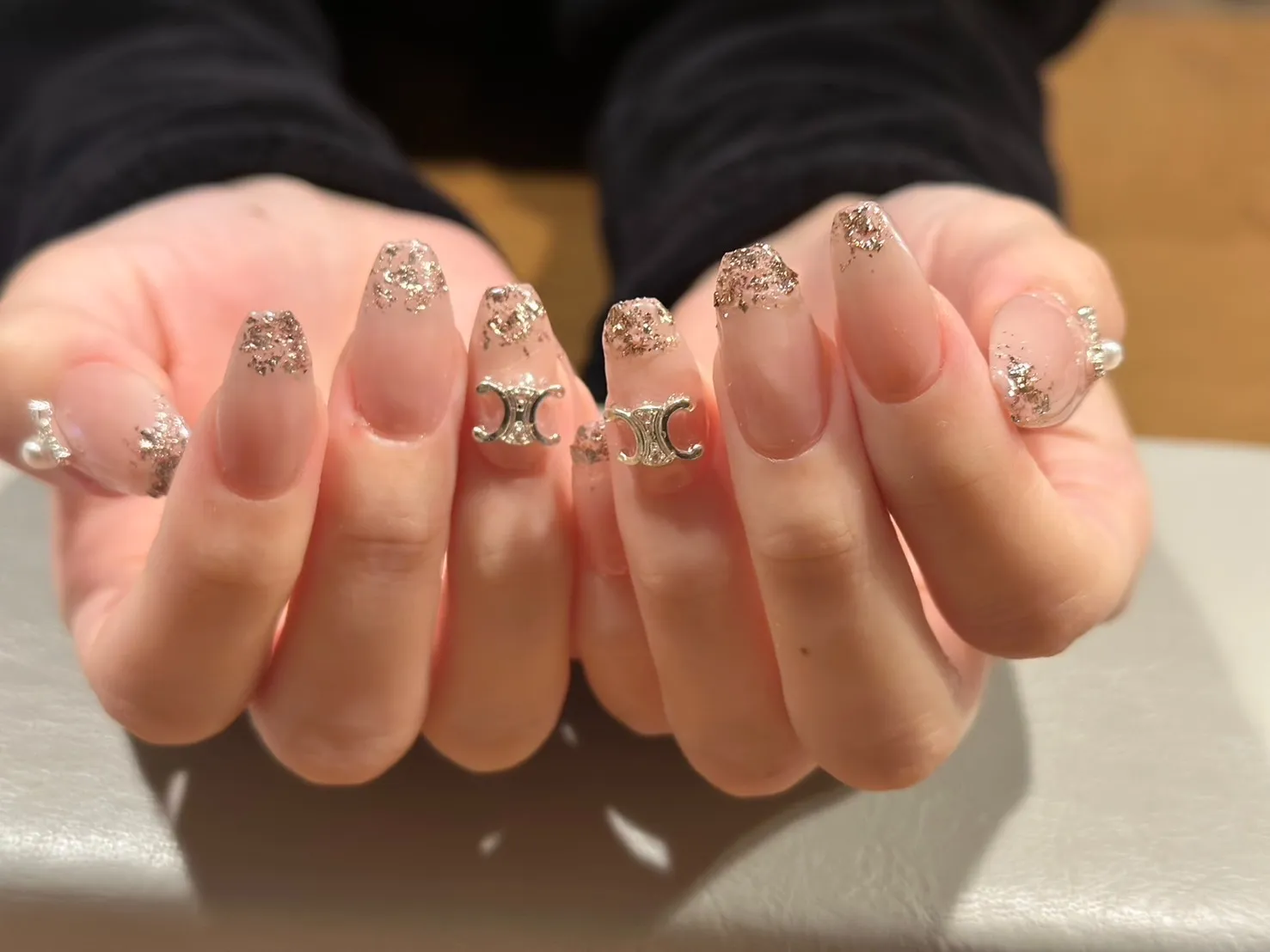 人気ブランドの韓国ネイルパーツとは?!